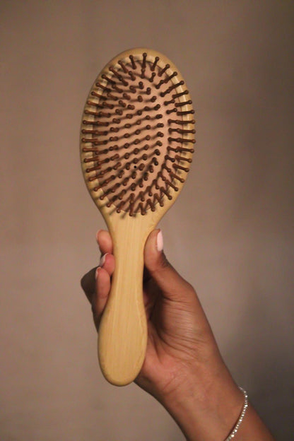 Brosse à cheveux en bambou